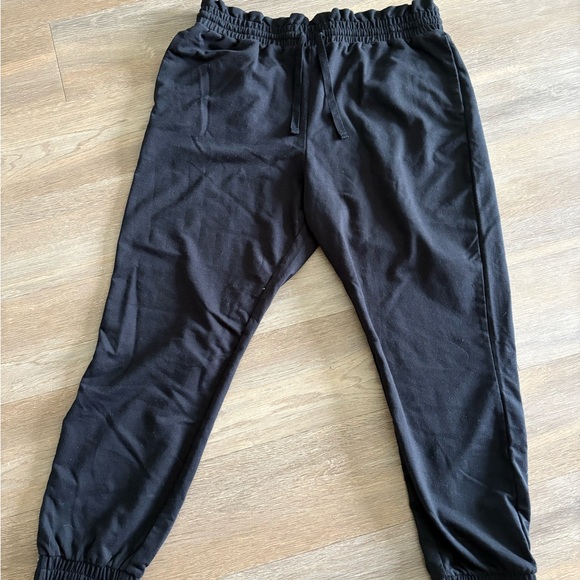 No Boundaries Camo and Black Joggers/Sweatpants ~ set of 2! - Picture 3 of 8